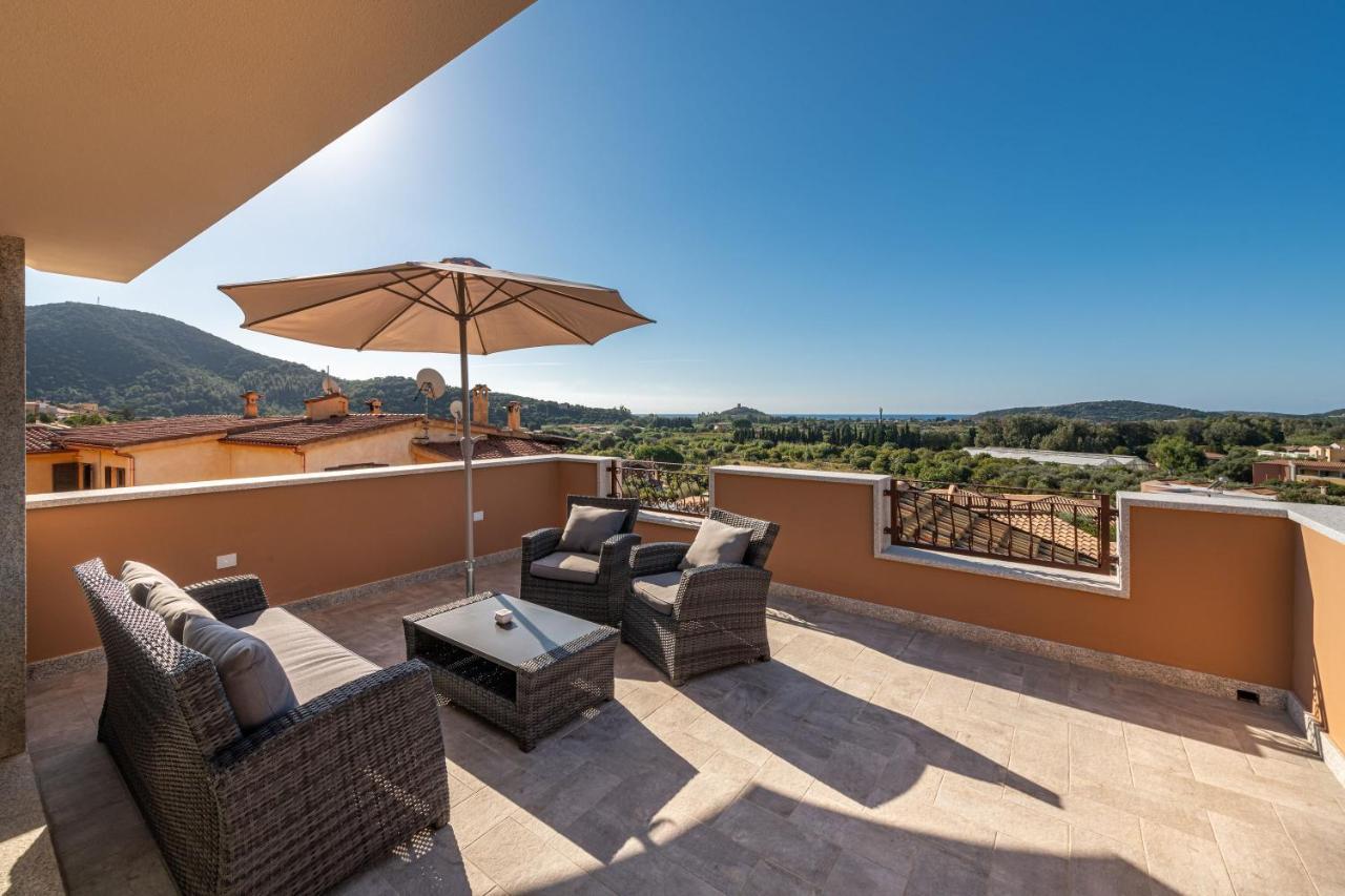Villa Sa Rocca Junior & Suite Chia Eksteriør billede