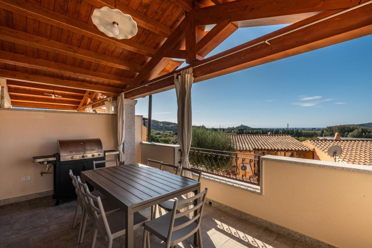 Villa Sa Rocca Junior & Suite Chia Eksteriør billede