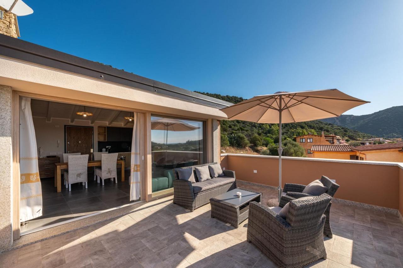 Villa Sa Rocca Junior & Suite Chia Eksteriør billede
