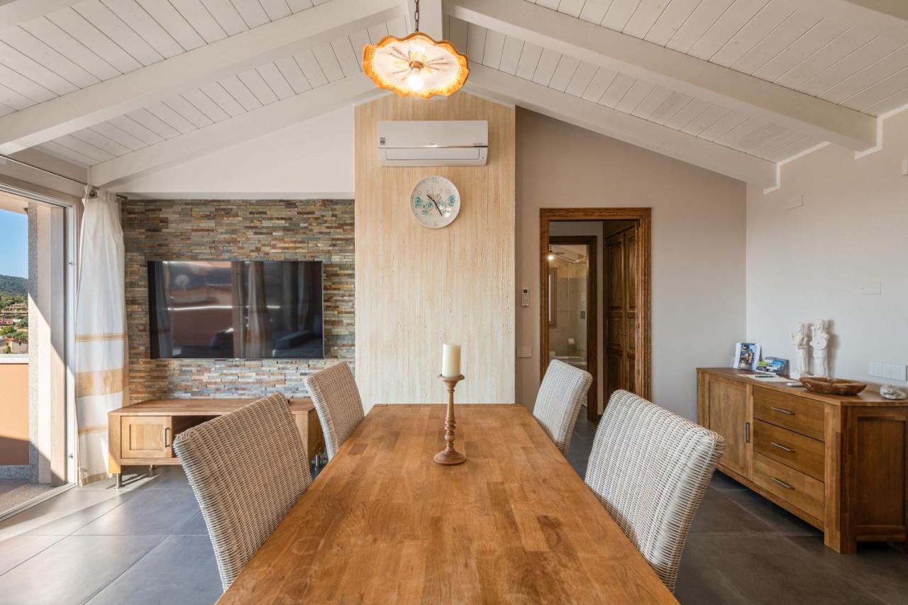 Villa Sa Rocca Junior & Suite Chia Eksteriør billede